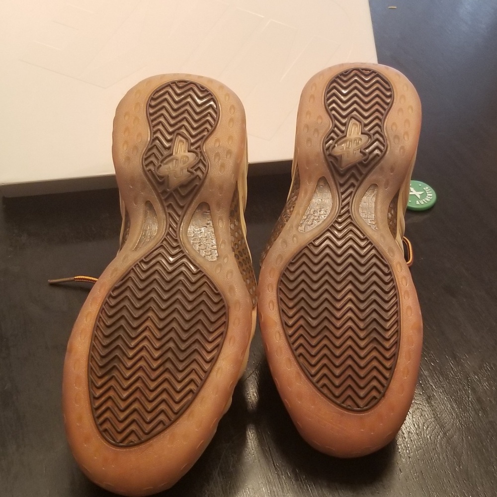 Mens Wheat Foamposite - Picture 2 of 2